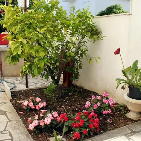 With Parking Space - Peljesac - 4532 Апартаменты Оребич