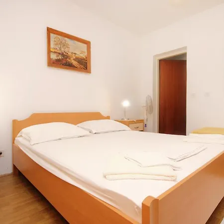 Апартаменты With Parking Space - Peljesac - 4532 Оребич